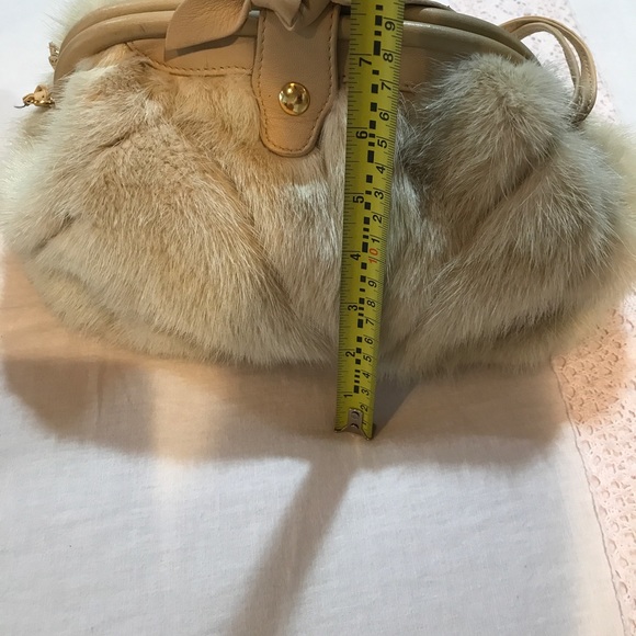 Beautiful genuine mink & leather Preston & York purse in excellent condition - Picture 9 of 15